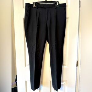 Express, slim fit tapered men’s pants 33 x 32.